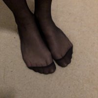Feet Photos & Videos