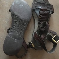 Sandali stra usati